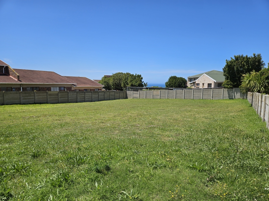 0 Bedroom Property for Sale in Wavecrest Eastern Cape